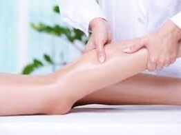 Die Diagnose eines 1 -Arthrosegrades wird durch die übliche Inspektion durchgeführt